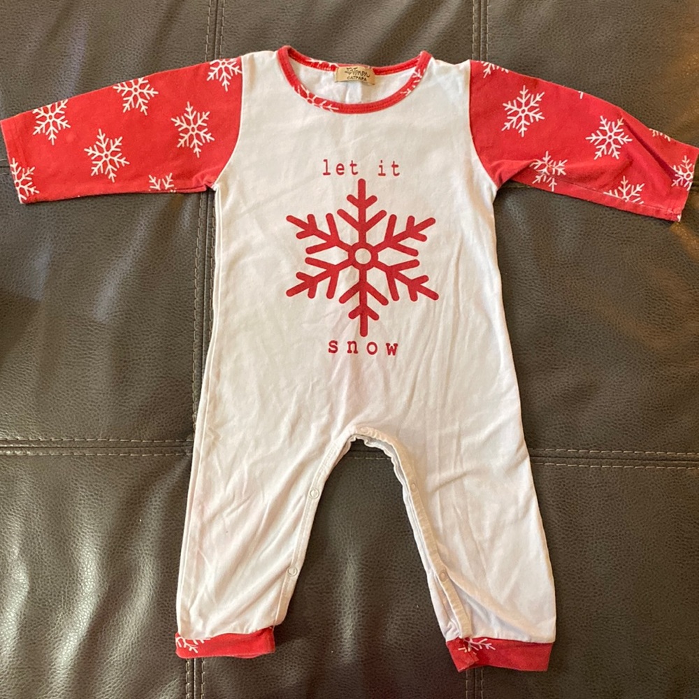 “Let it snow” onesie
